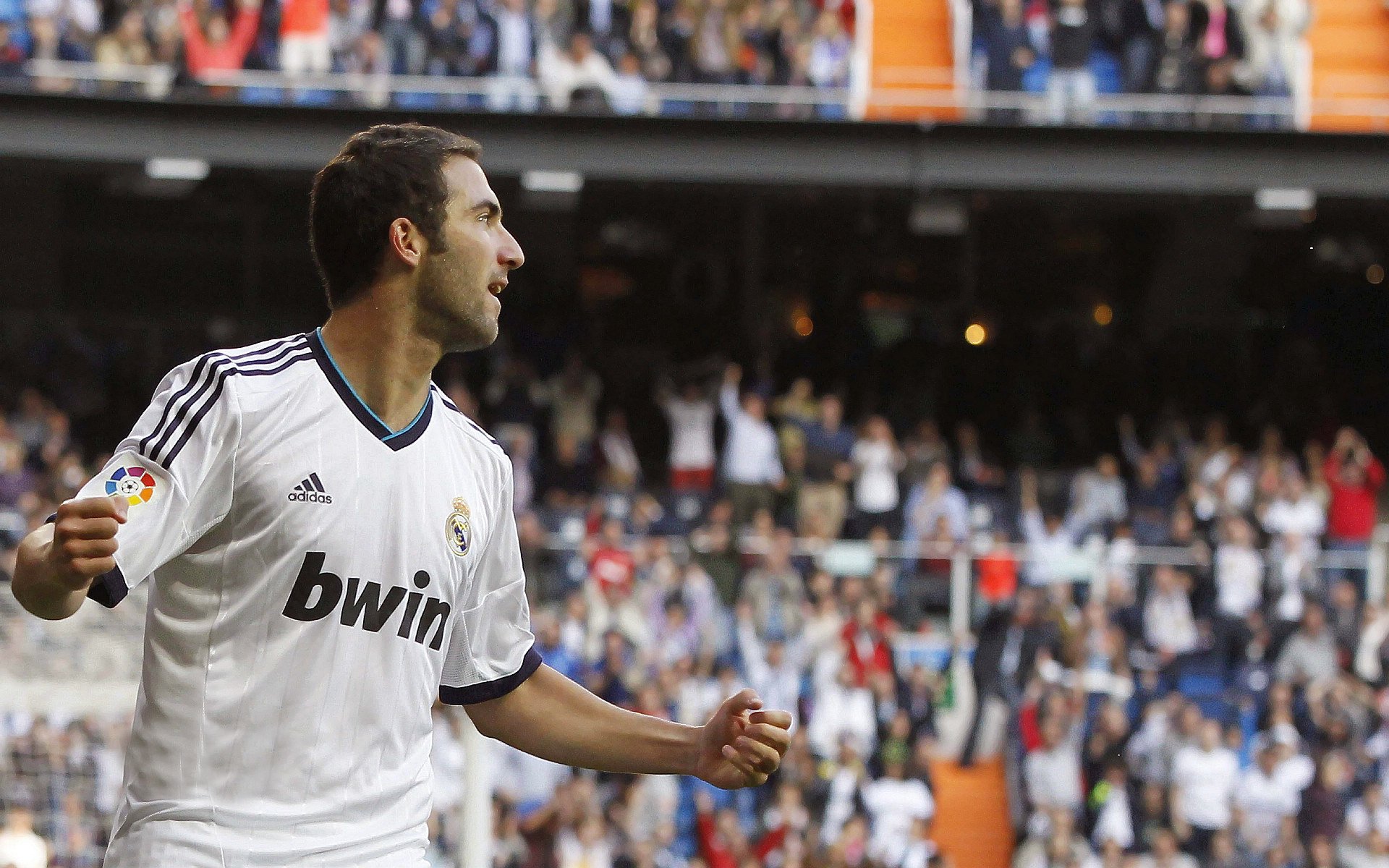 欧洲杯转折点：战术升级引爆战场，欧洲杯战状