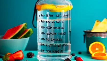 九游娱乐(jiuyou)官网-中国足球职业俱乐部强化教练团队梯队构建，足球队教练组架构